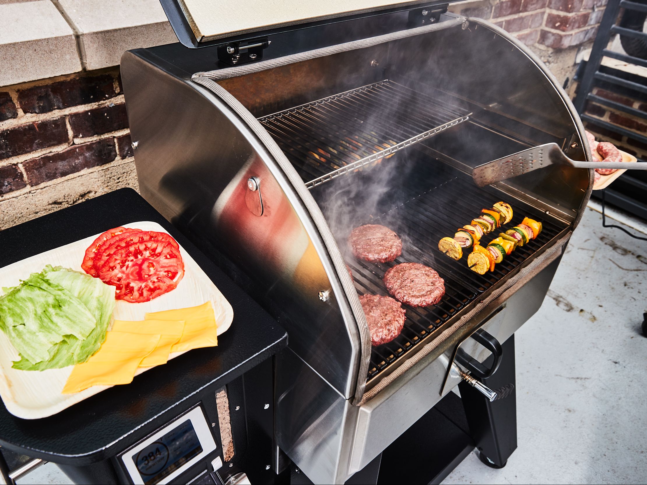 Best Grills For Backyard Barbecues