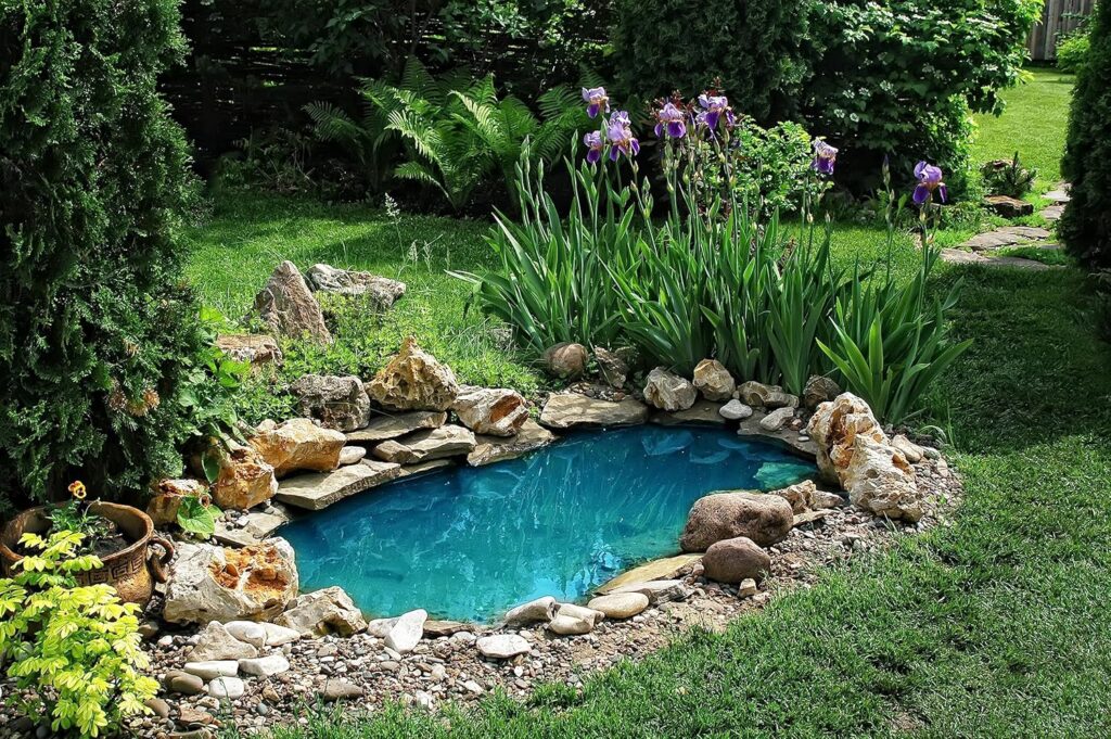 Simply Ponds 2100 Water Garden and Pond Kit with 10 Foot x 15 Foot EPDM Rubber Liner - XSH2